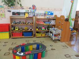 В каждой группе оборудованы центры для практической деятельности детей