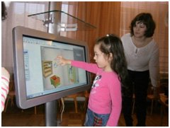 Интерактивный планшет способствует развитию памяти, логики, концентрации внимания ребенка, а также используется для подготовки детей к школе